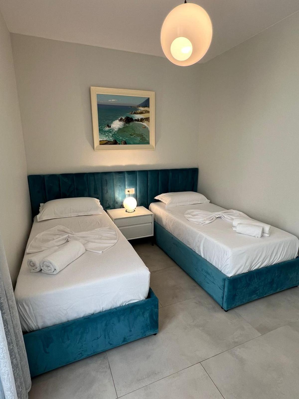 Mumbas Dhermi Apartment
